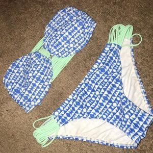 Reversible bikini